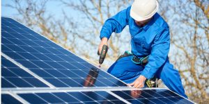 Installation Maintenance Panneaux Solaires Photovoltaïques à Saint-Bonnet-de-Chirac